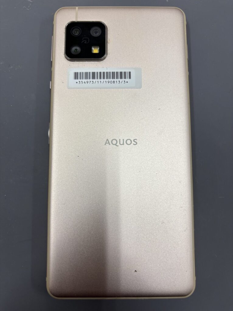 現在の画像に代替テキストがありません。ファイル名: AQUOS-sense5.jpeg