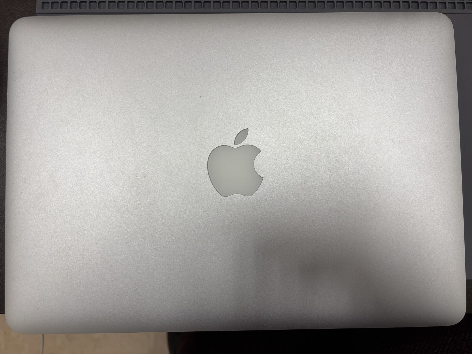 野々市市本町】MacBookPro液晶画面交換 | データそのまま即日修理