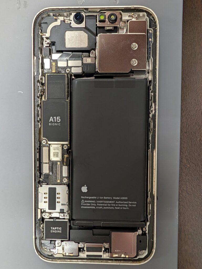 津幡町中橋周辺でiPhone 11のバッテリー交換｜電池の減りが早い・突然
