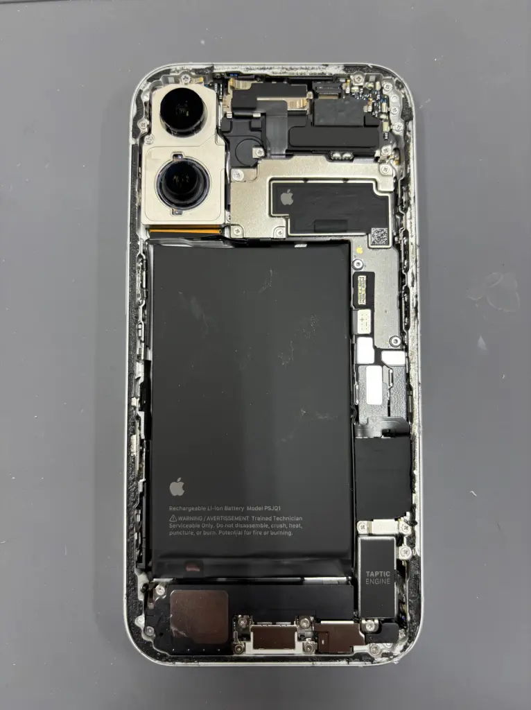 内灘町大学通】iPhone16Proバックパネル交換｜背面割れ即日修理で安心