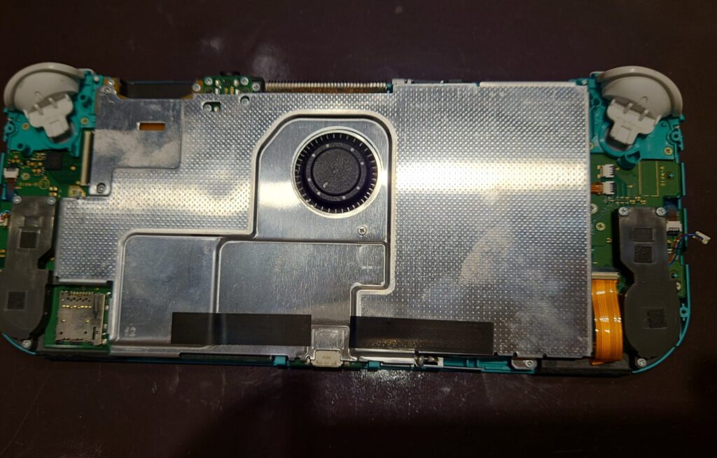 現在の画像に代替テキストがありません。ファイル名: switch-1.jpg